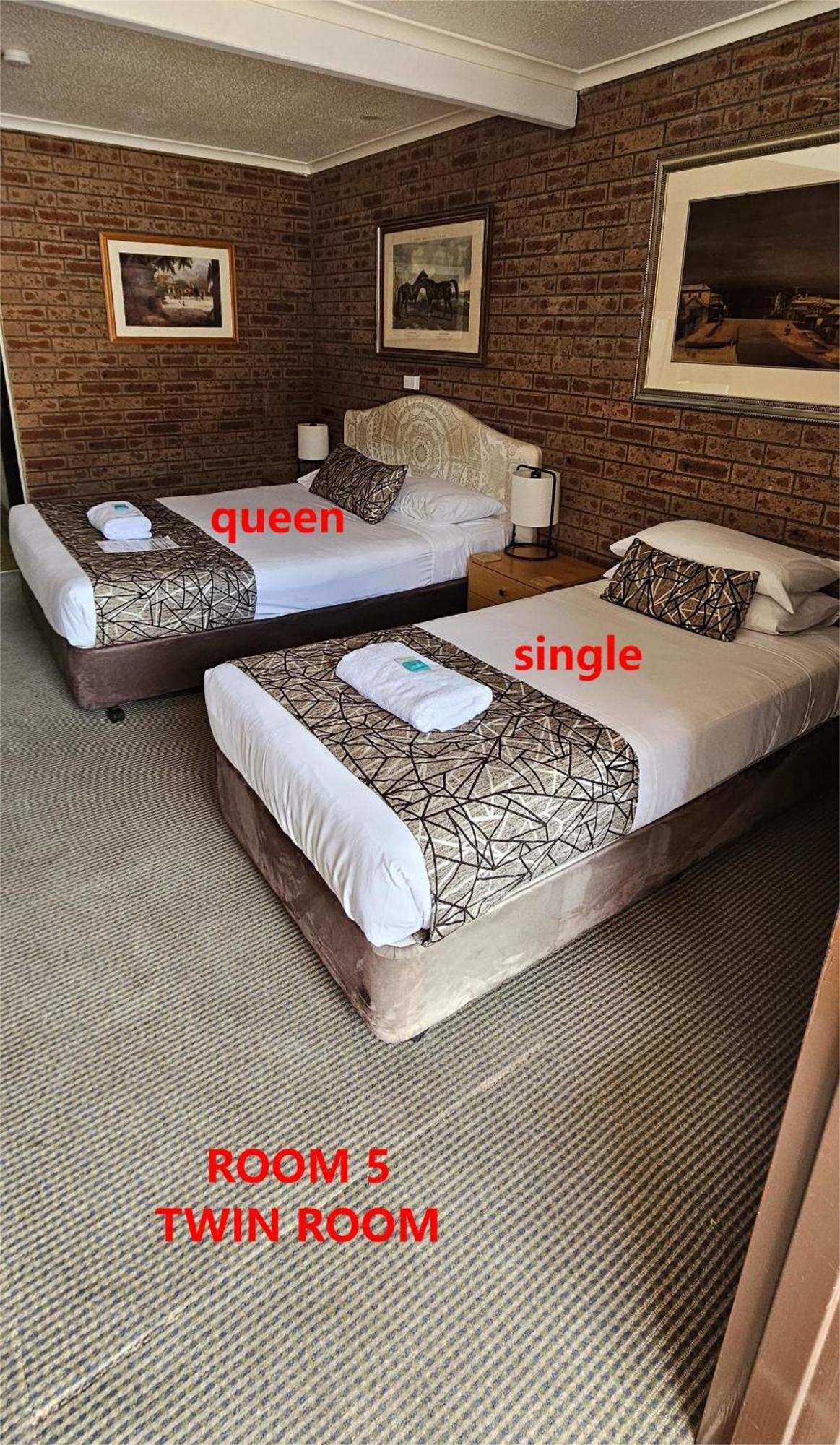 Bulahdelah Motor Lodge Phòng bức ảnh